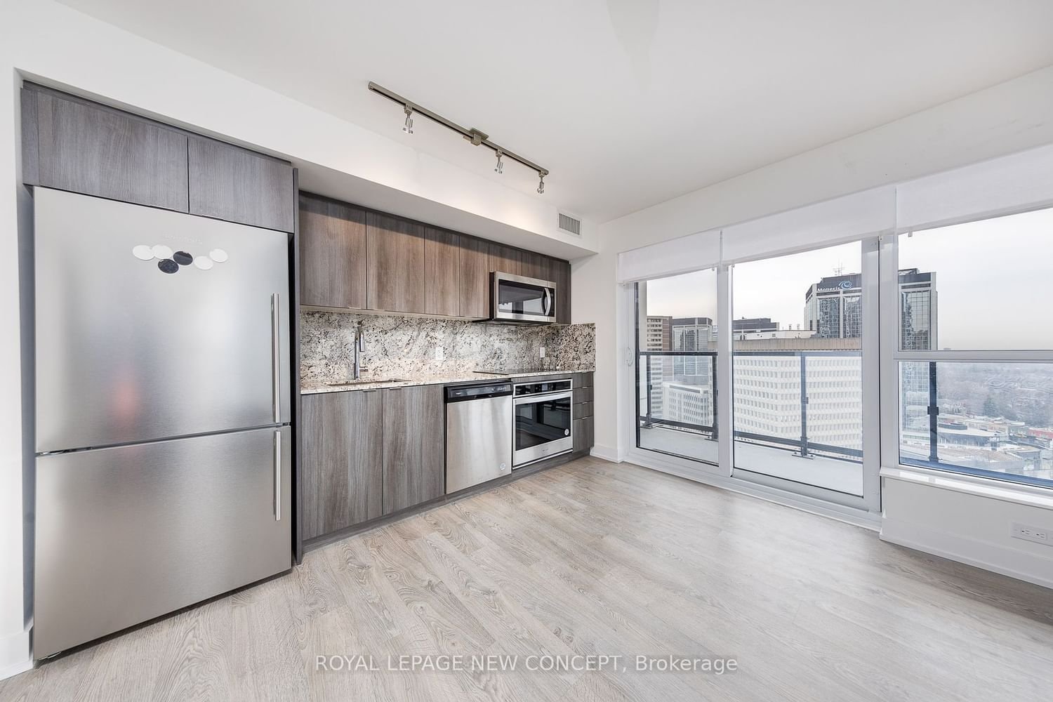 5 Mabelle Ave, unit 1529 for sale - image #6