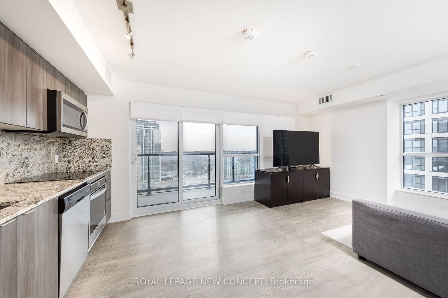 5 Mabelle Ave, unit 1529 for sale - image #8