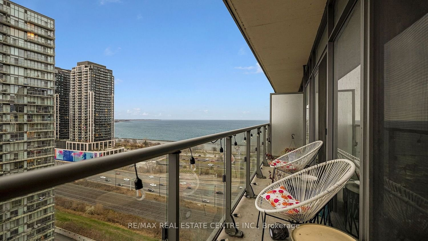105 The Queensway Ave, unit 1815 for sale - image #29