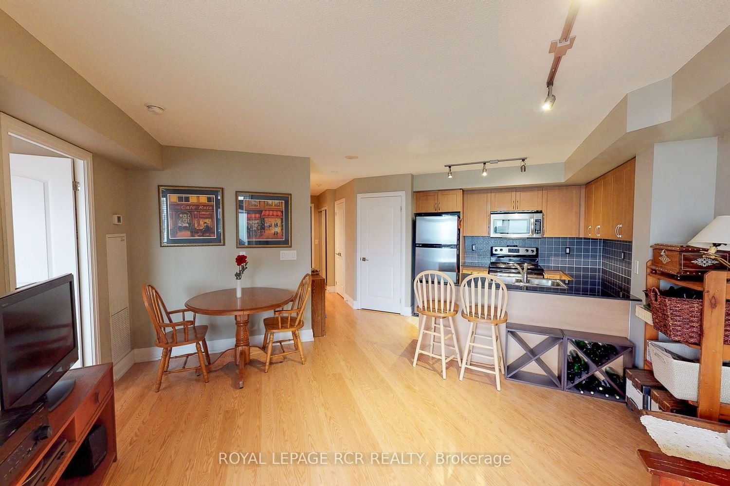 1060 Sheppard Ave W, unit 1401 for sale - image #11