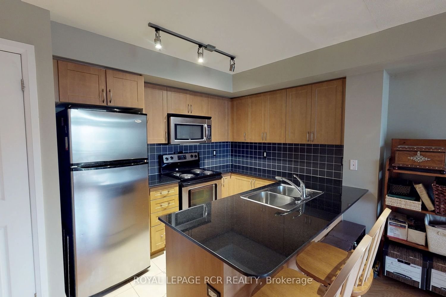 1060 Sheppard Ave W, unit 1401 for sale - image #4
