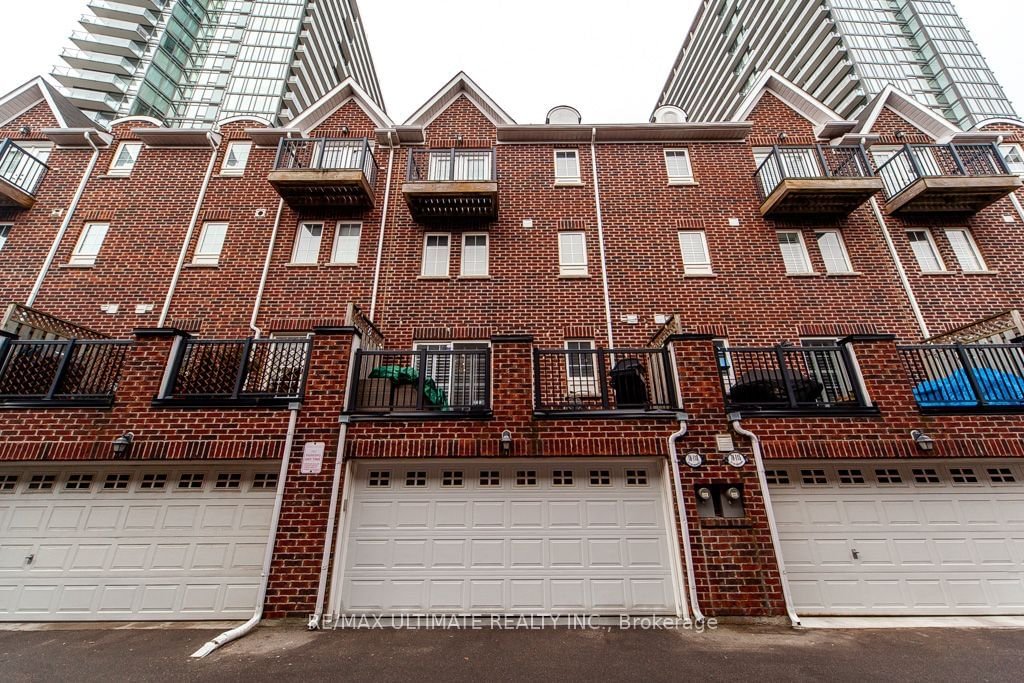 107 The Queensway, unit Th116 for sale - image #32