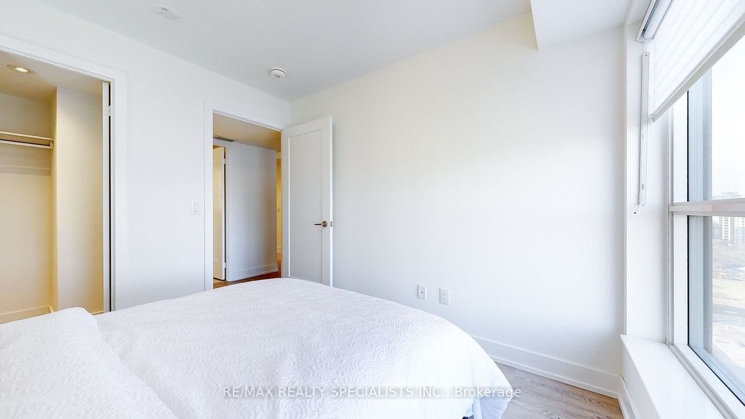 5 Mabelle Ave, unit 1334 for sale - image #27