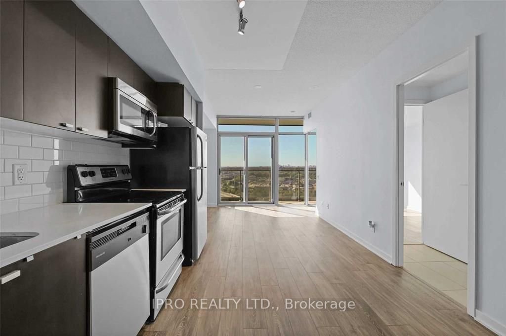 105 The Queensway Ave, unit 2004 for rent - image #7