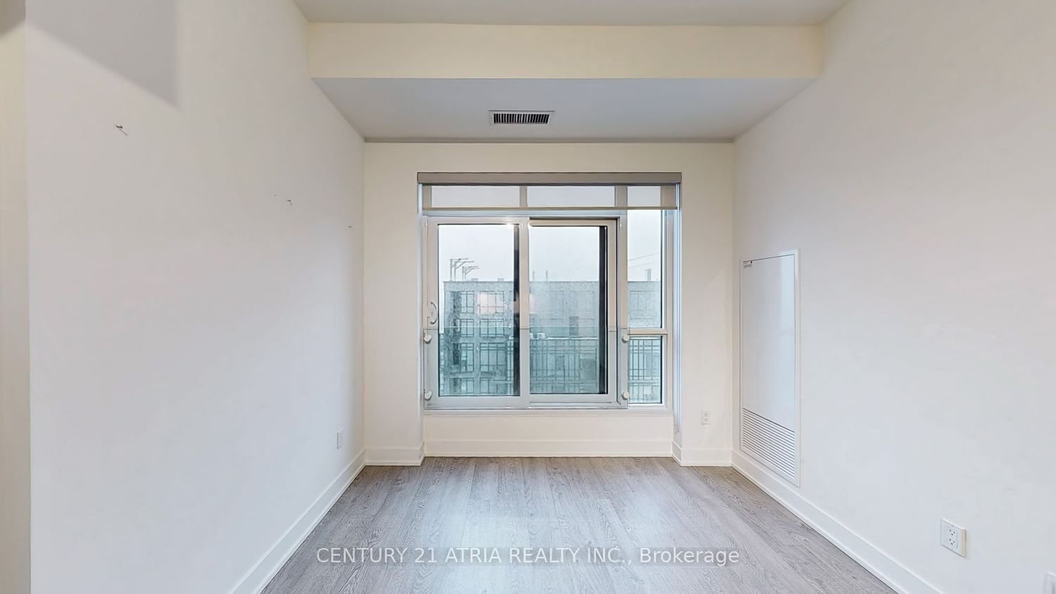 7 Mabelle Ave, unit 3701 for rent - image #7