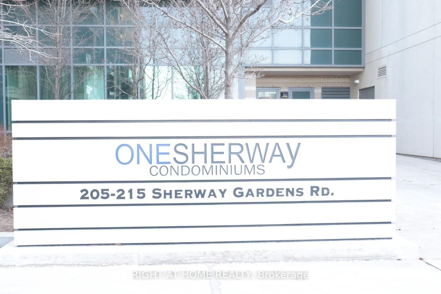 215 Sherway Gardens Rd, unit 2409 for sale - image #2