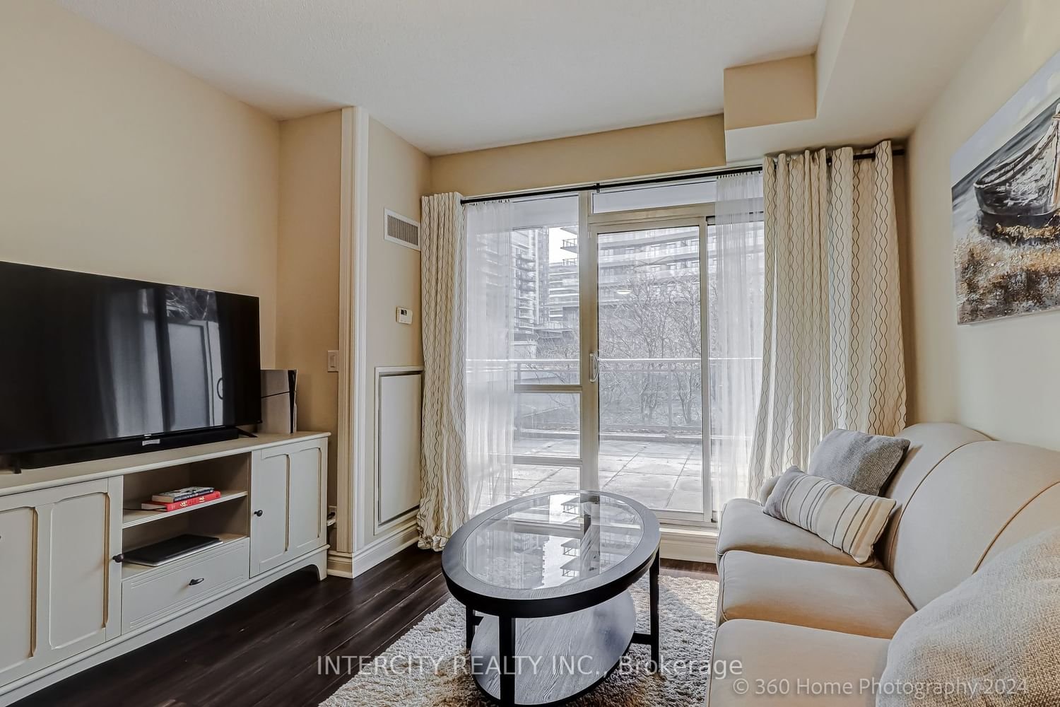 16 Brookers Lane, unit 217 for sale - image #14