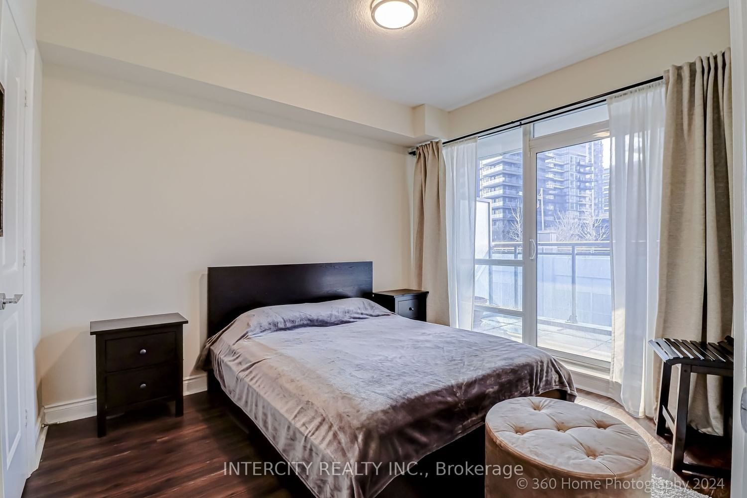 16 Brookers Lane, unit 217 for sale - image #19