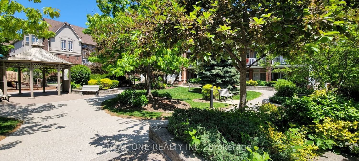 38 Gibson Ave, unit 11 for sale - image #17