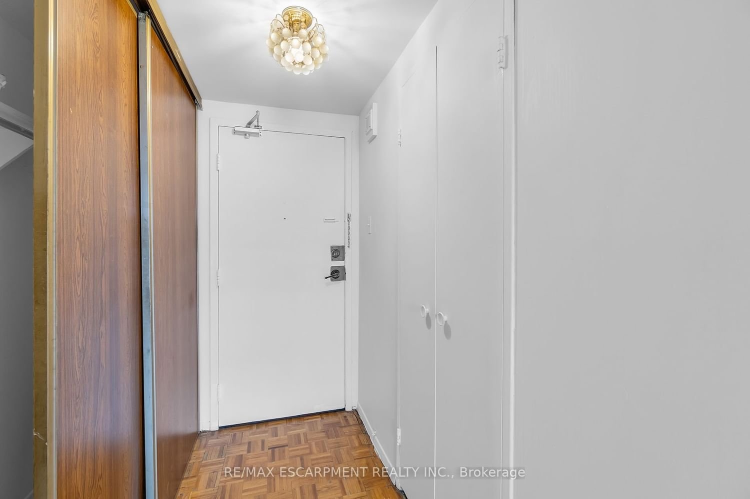 40 Panorama Crt, unit 1207 for sale - image #4