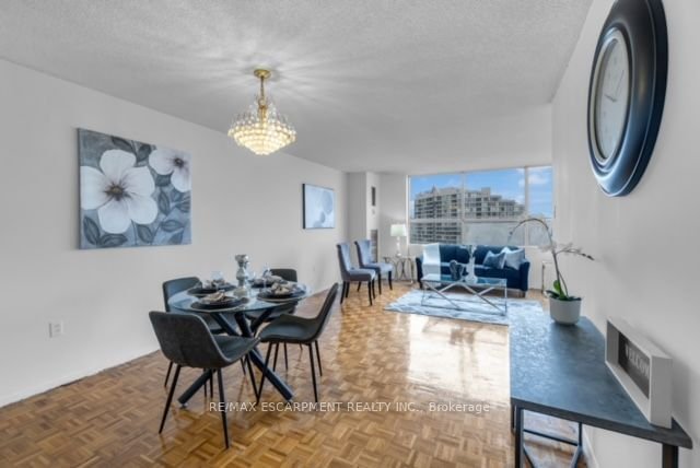 40 Panorama Crt, unit 1207 for sale - image #6