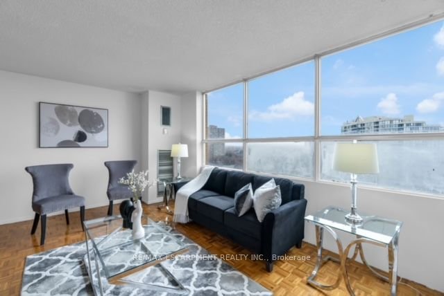 40 Panorama Crt, unit 1207 for sale - image #8