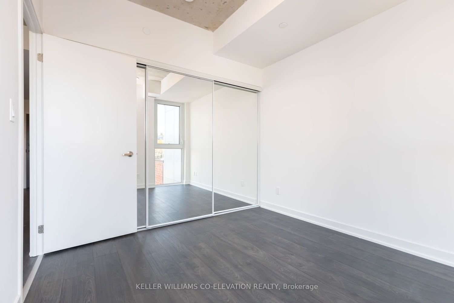 57 Brock Ave, unit 403 for rent - image #18