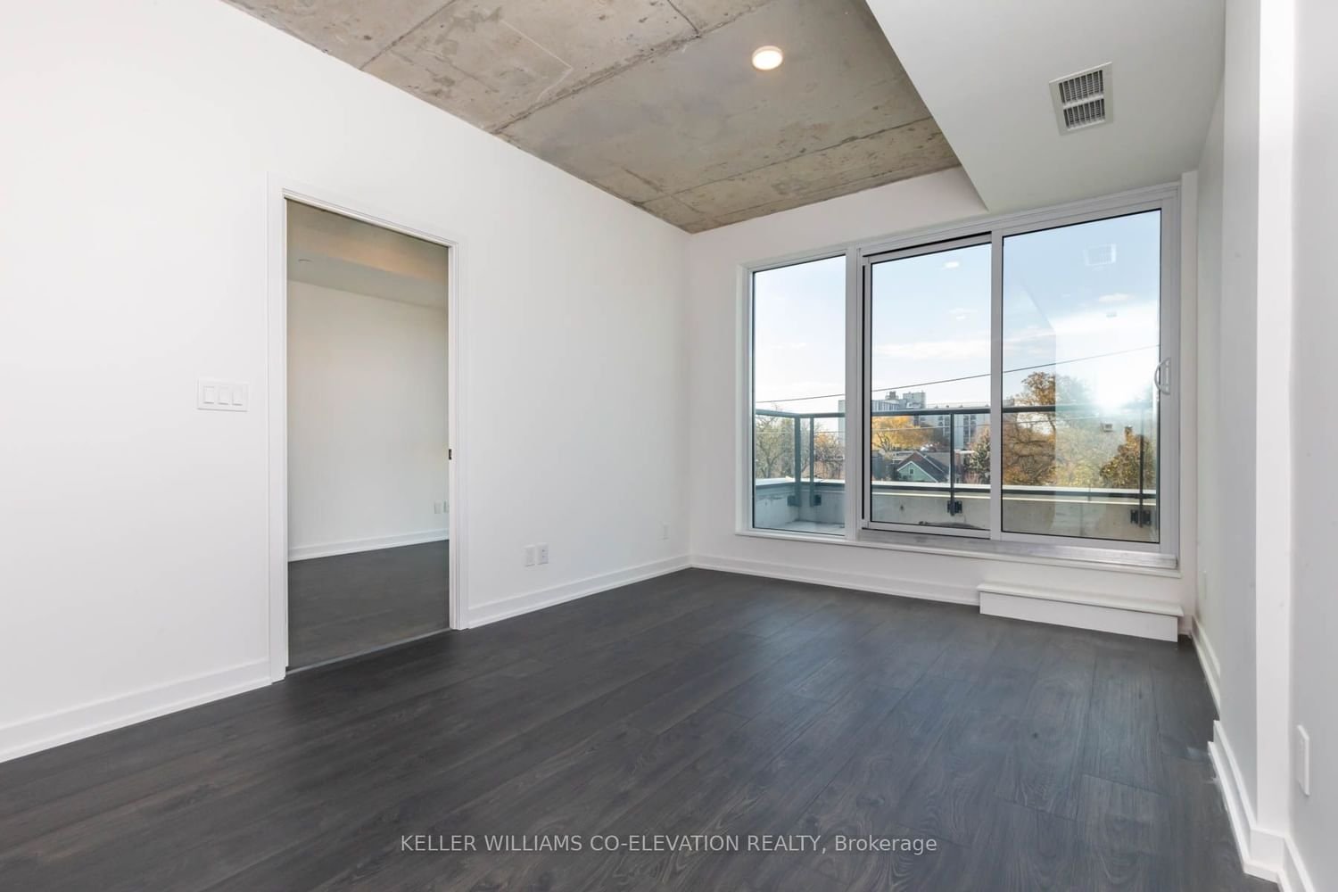 57 Brock Ave, unit 403 for rent - image #21