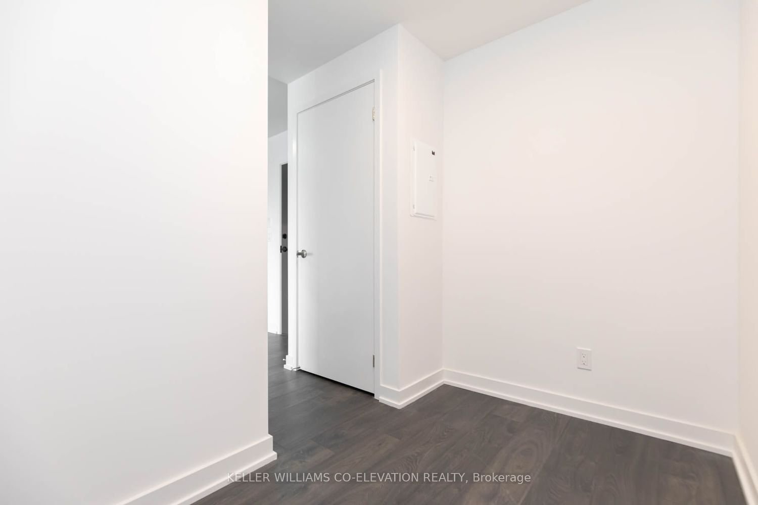 57 Brock Ave, unit 403 for rent - image #23