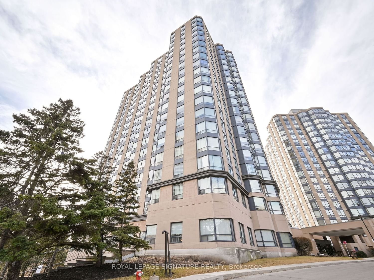 1 Hickory Tree Rd, unit 1710 for sale - image #4