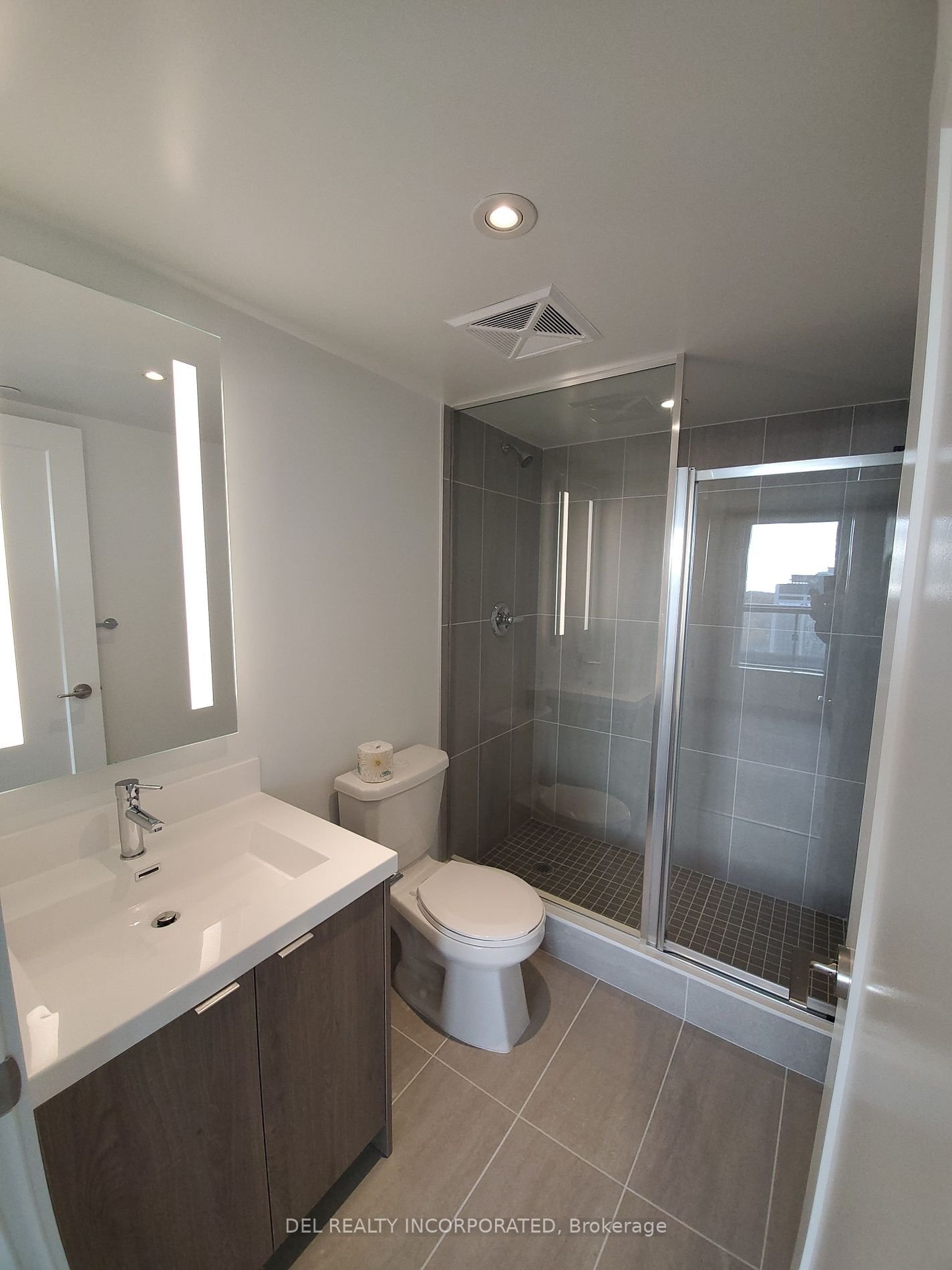 5 Mabelle Ave, unit 2728 for sale - image #12