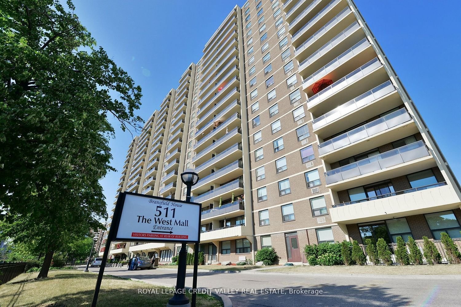 511 The West Mall, unit 204 for sale - image #1