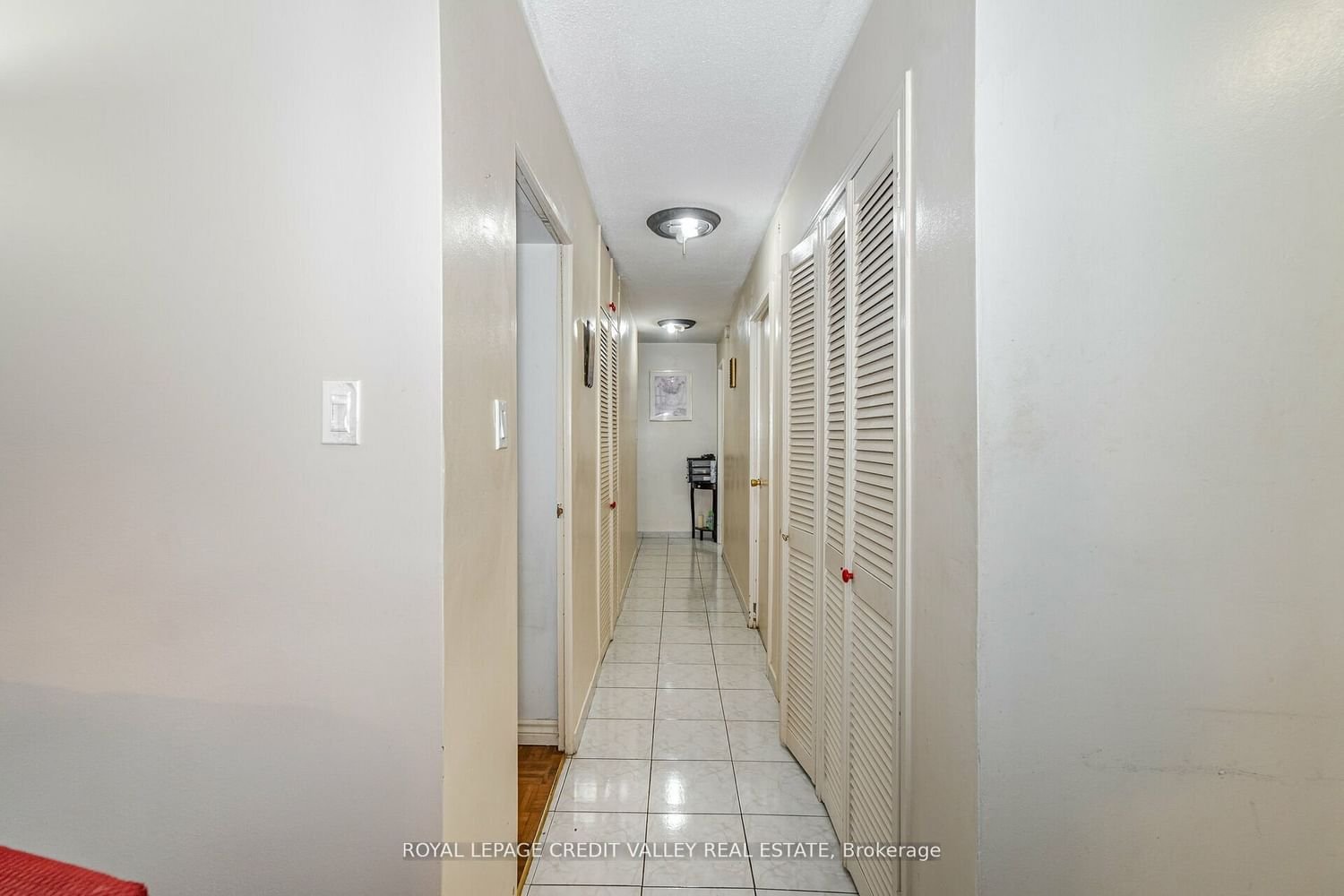 511 The West Mall, unit 204 for sale - image #13