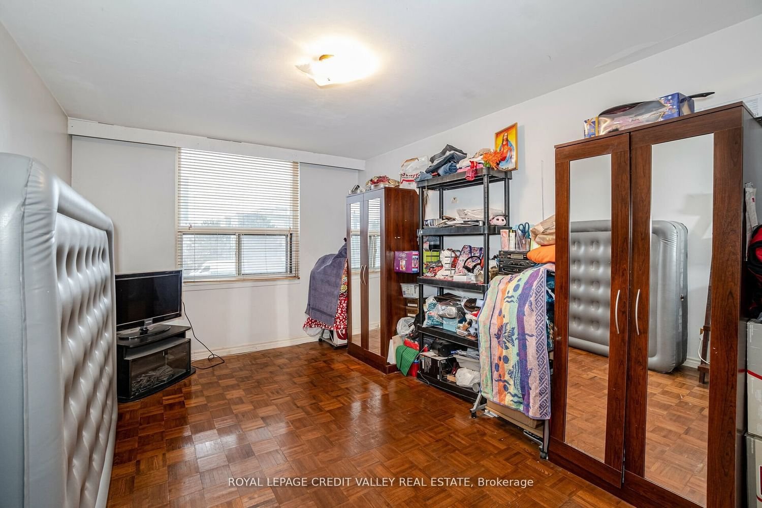 511 The West Mall, unit 204 for sale - image #21