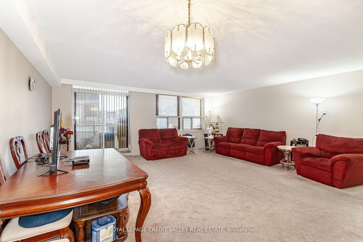 511 The West Mall, unit 204 for sale - image #7