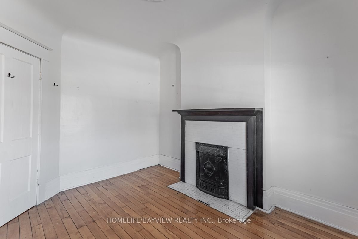 1024 Dovercourt Rd for sale  - image #7