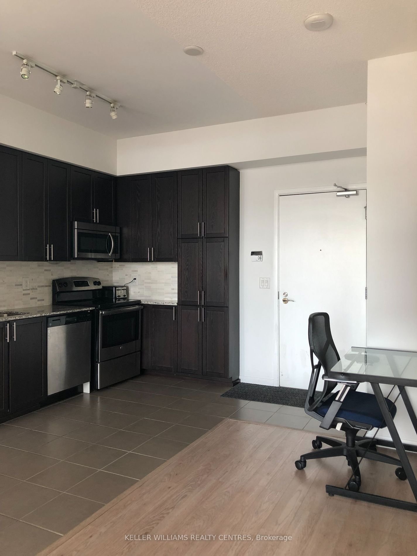 830 Lawrence Ave W, unit 843 for rent - image #5