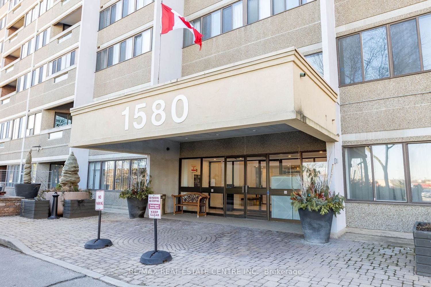 1580 Mississauga Valy, unit 609 for sale - image #4