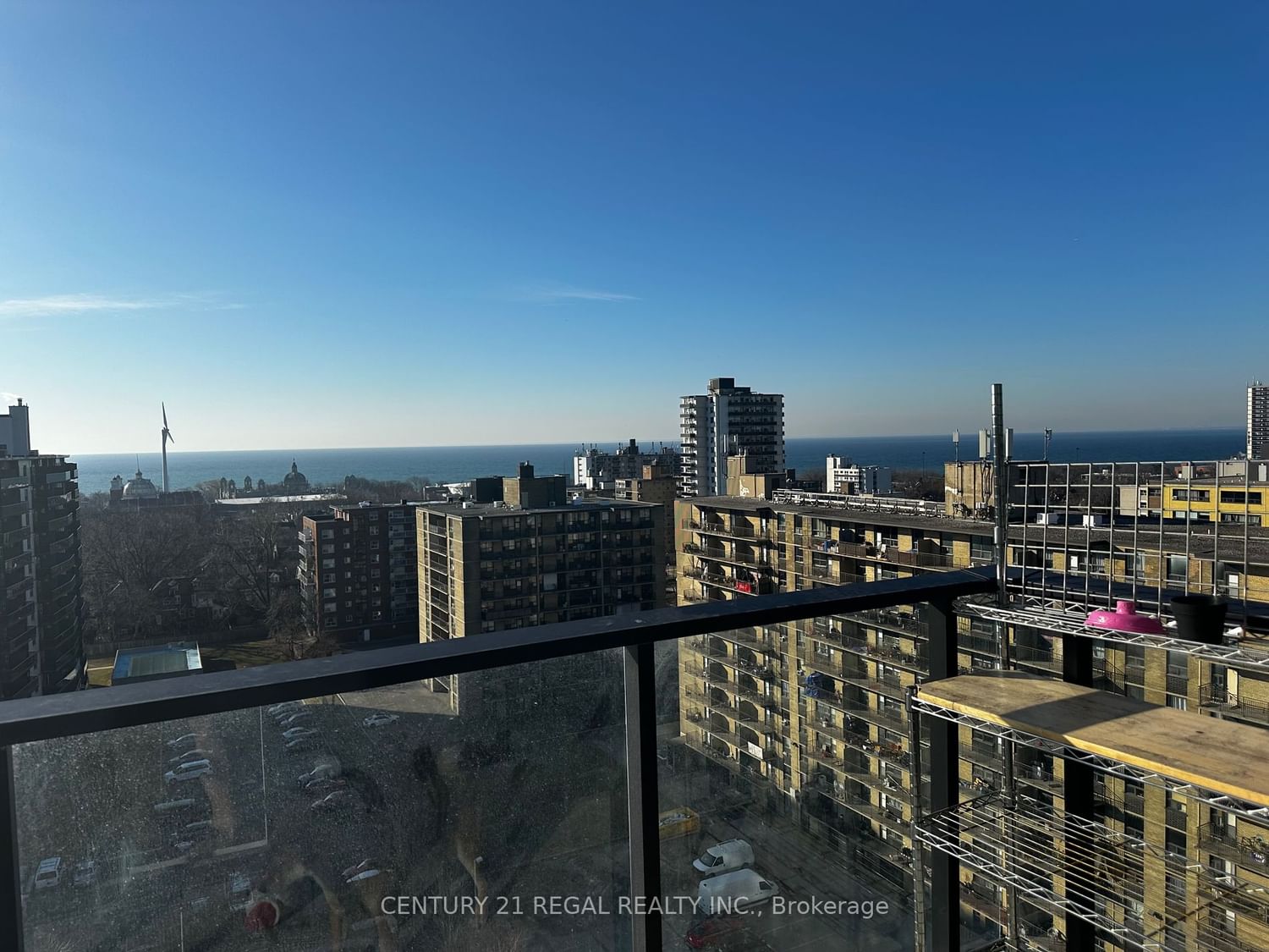 270 Dufferin St, unit 1107 for sale - image #2