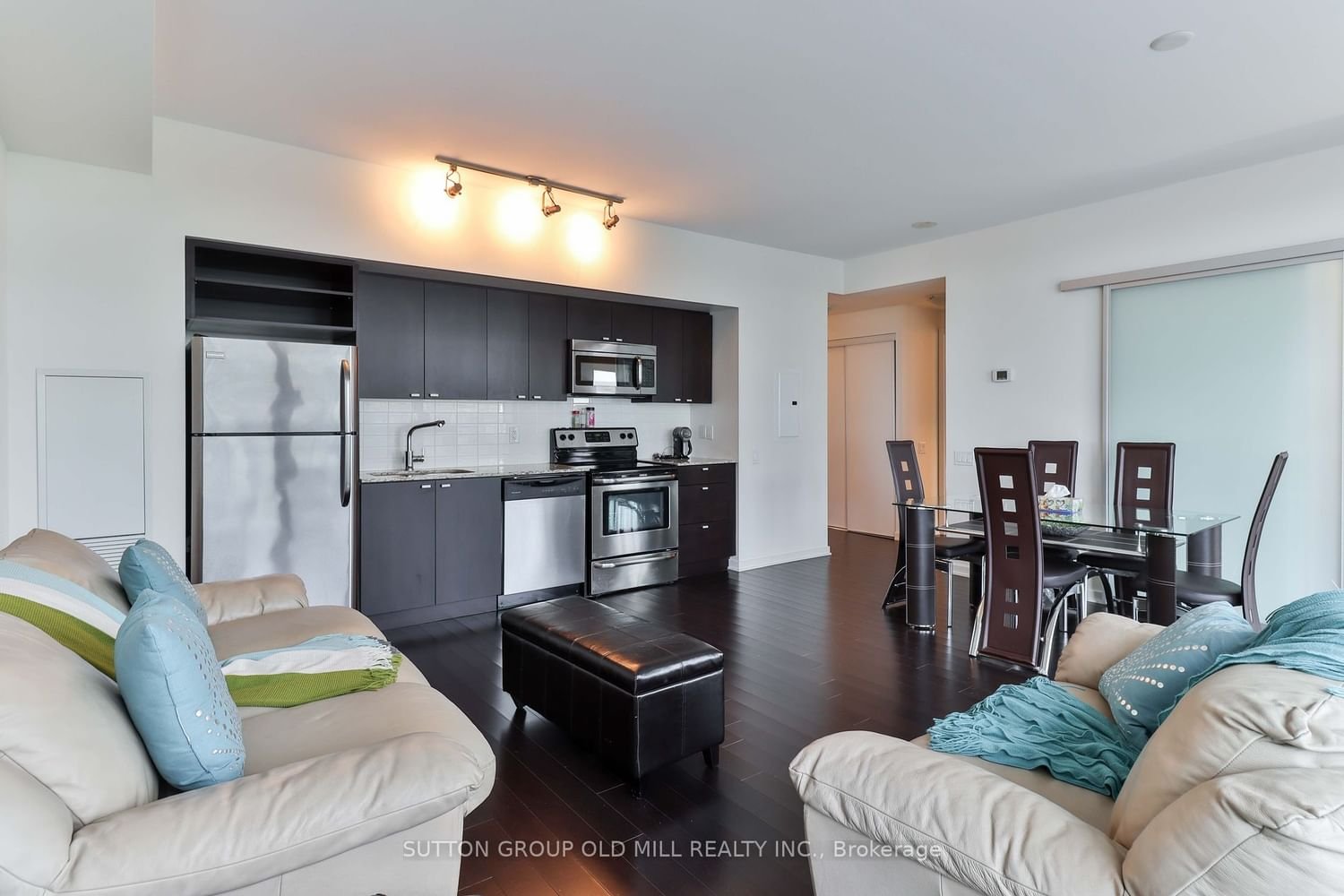 105 The Queensway, unit 2516 for rent - image #15