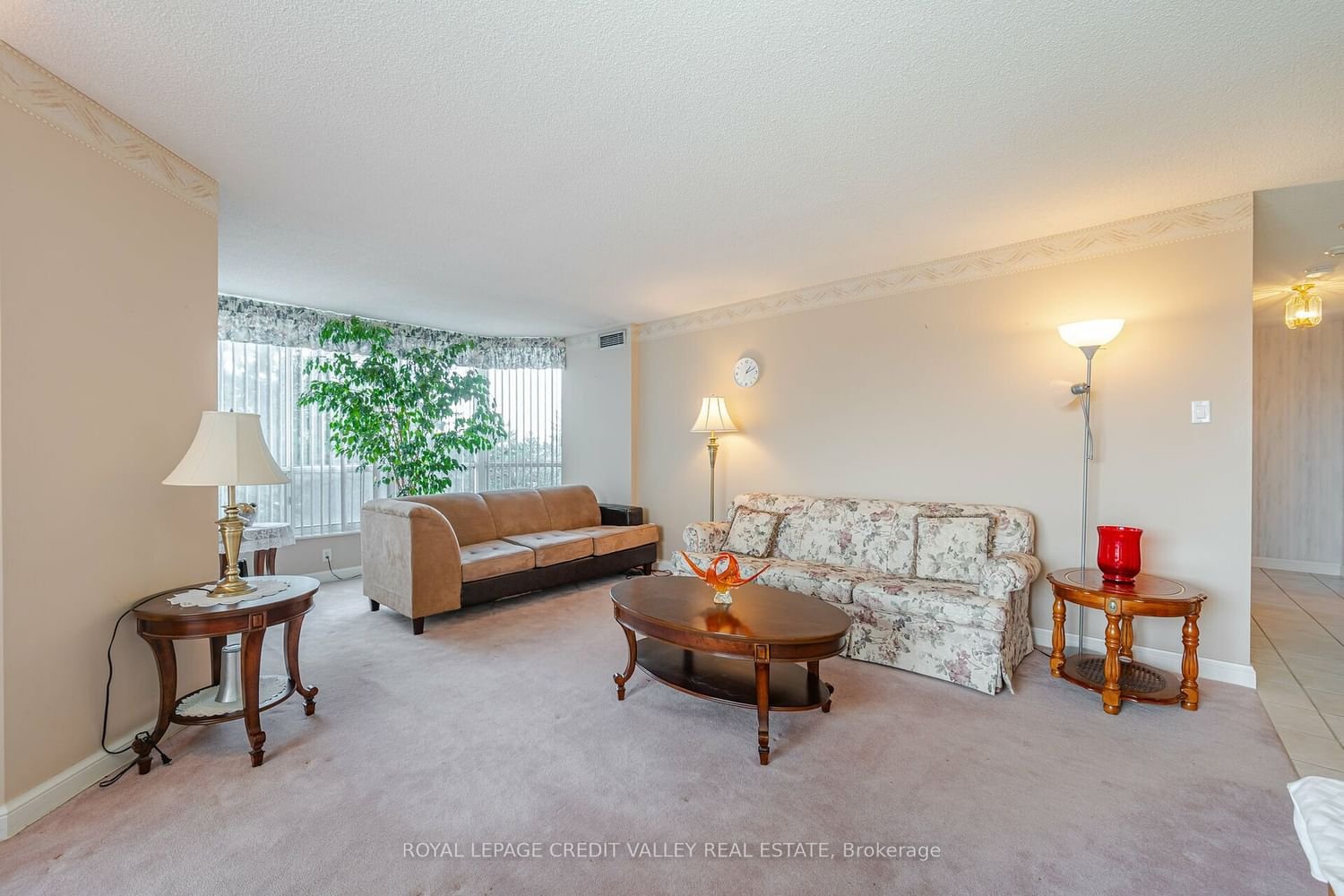24 Hanover Rd, unit 301 for sale - image #7