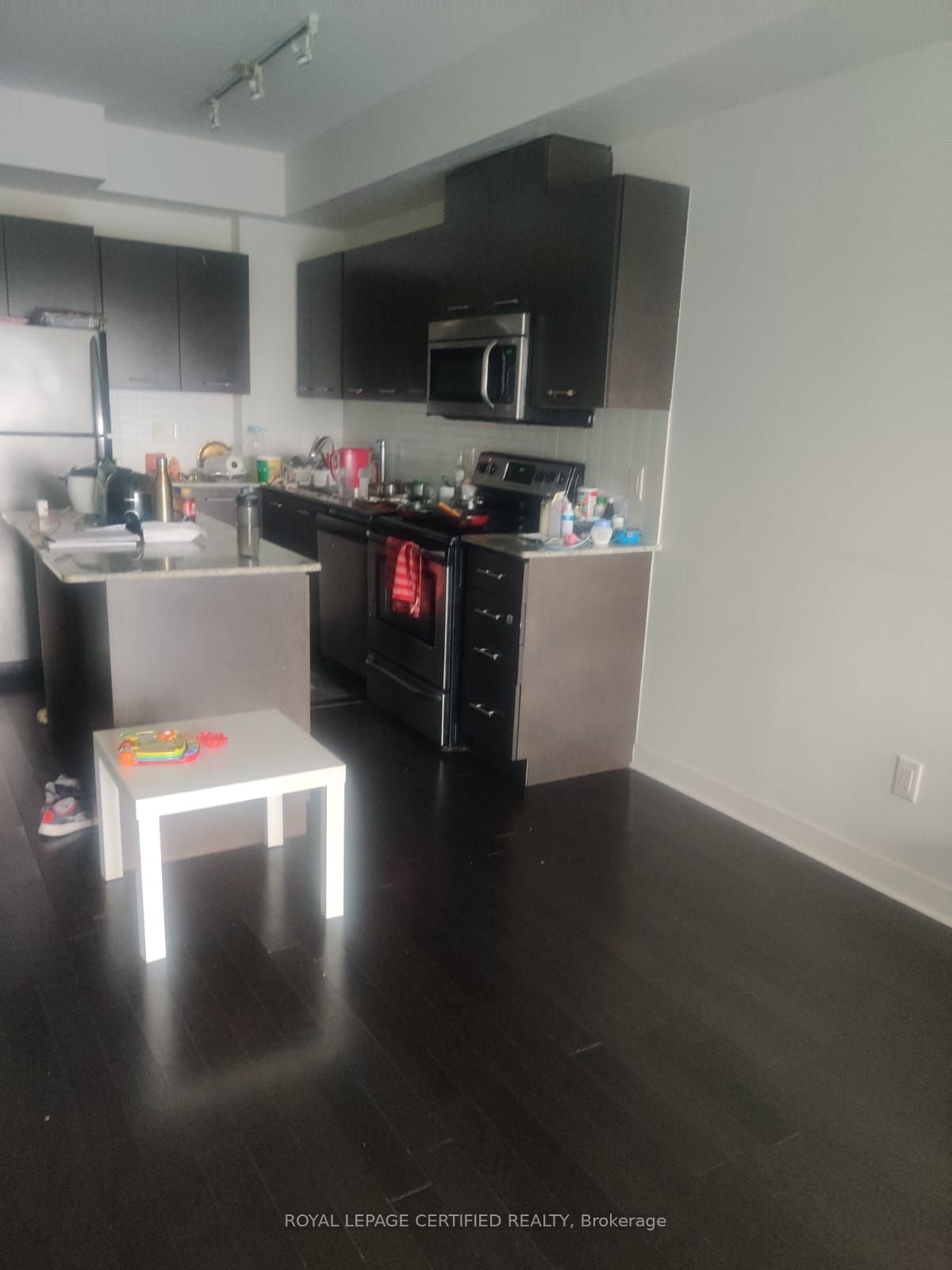 360 Square One Dr, unit 1907 for rent - image #3