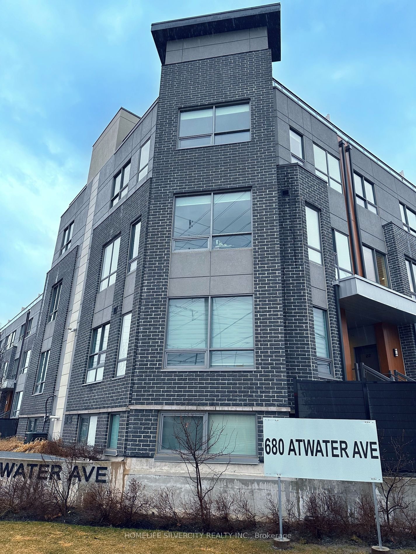 680 Atwater Ave, unit 23 for sale - image #23