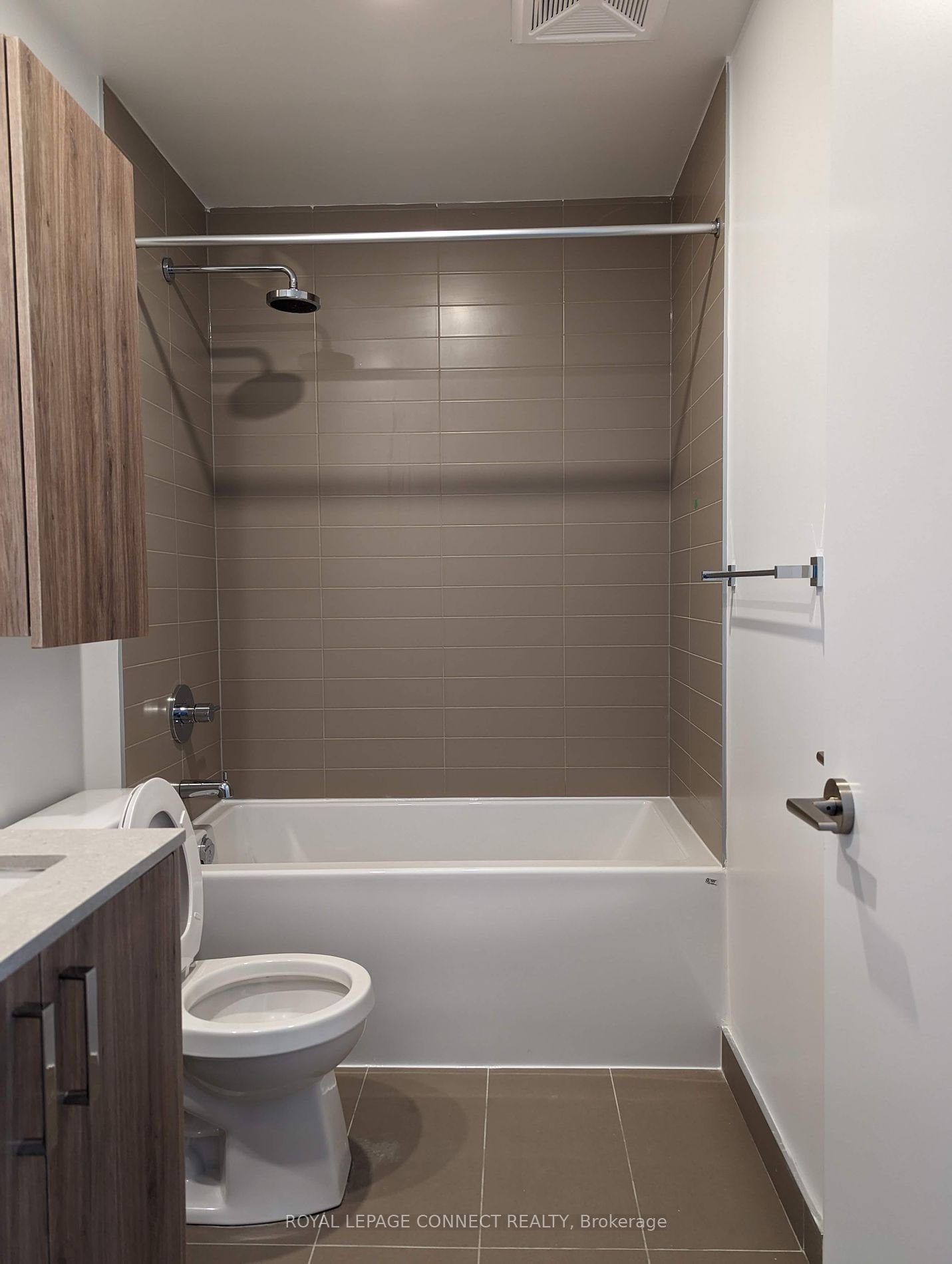 1787 St. Clair Ave W, unit 711 for rent - image #20