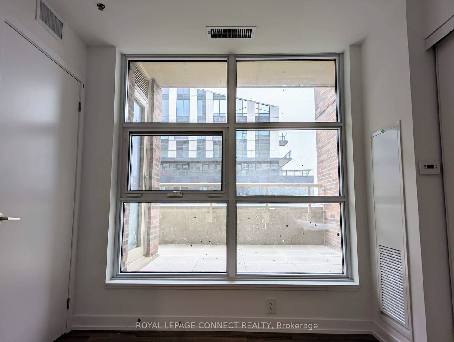 1787 St. Clair Ave W, unit 711 for rent - image #25