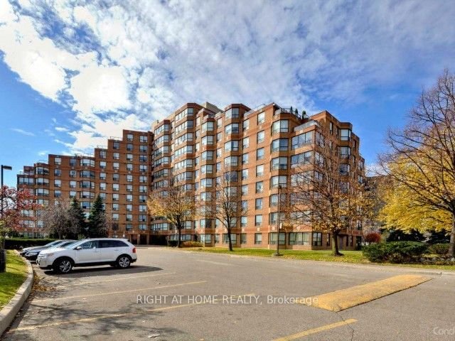 6 Humberline Dr, unit #907 for rent - image #1