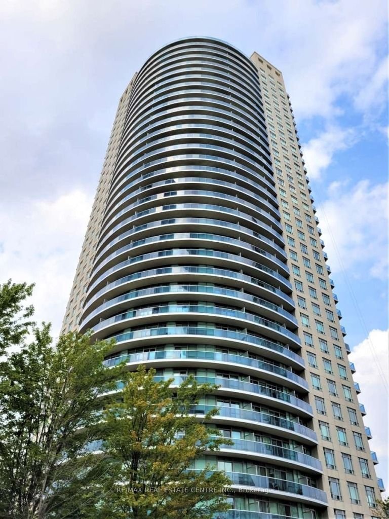 80 Absolute Ave, unit 103 for rent - image #2
