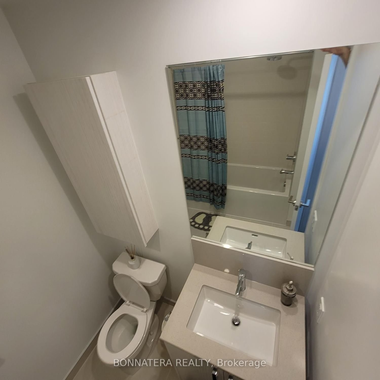 1787 St. Clair Ave W, unit 1013 for rent - image #10