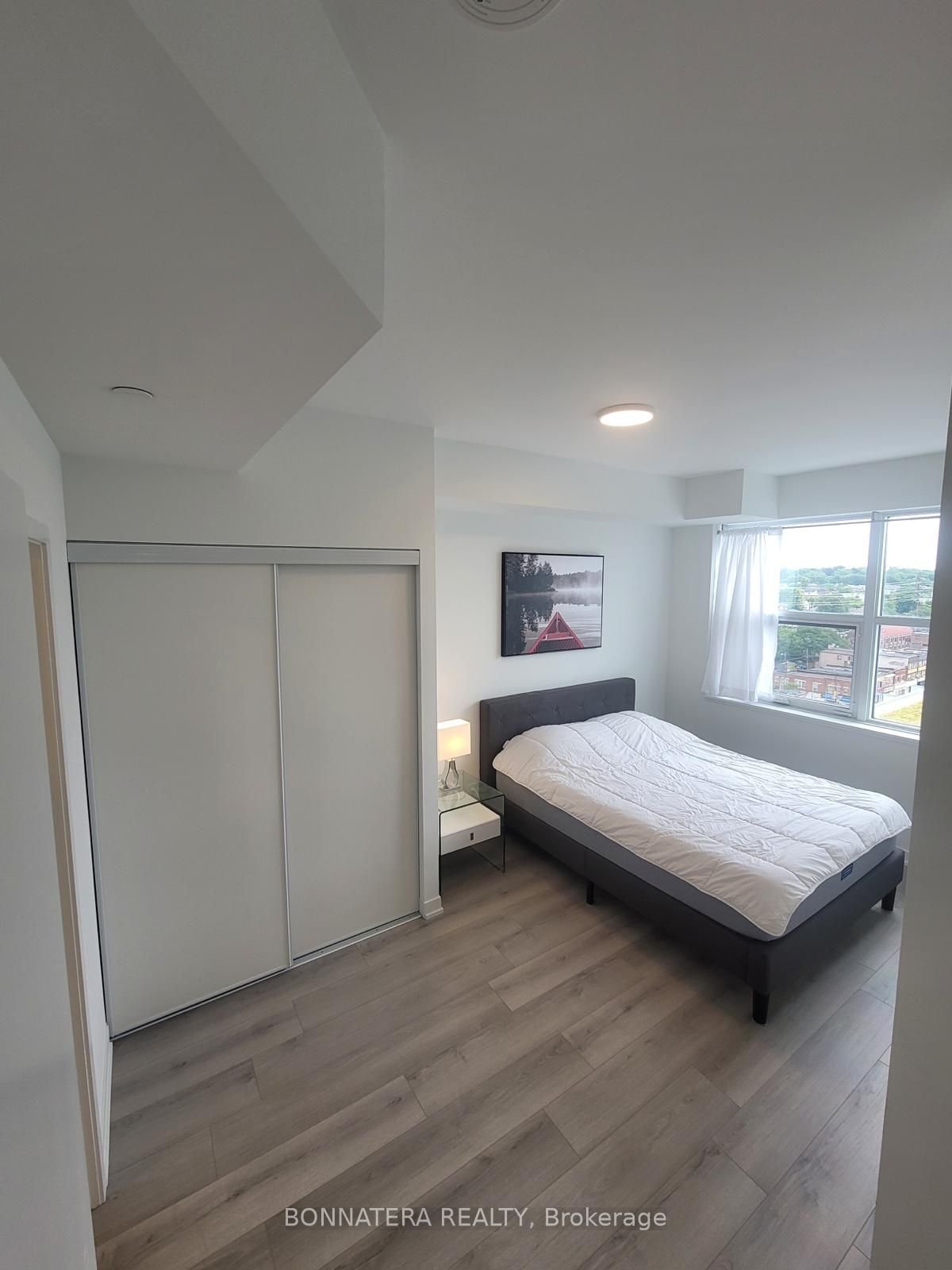 1787 St. Clair Ave W, unit 1013 for rent - image #9