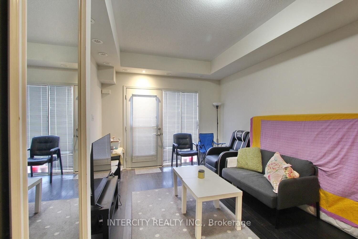 250 Sunny Meadow Blvd, unit 127 for sale - image #9