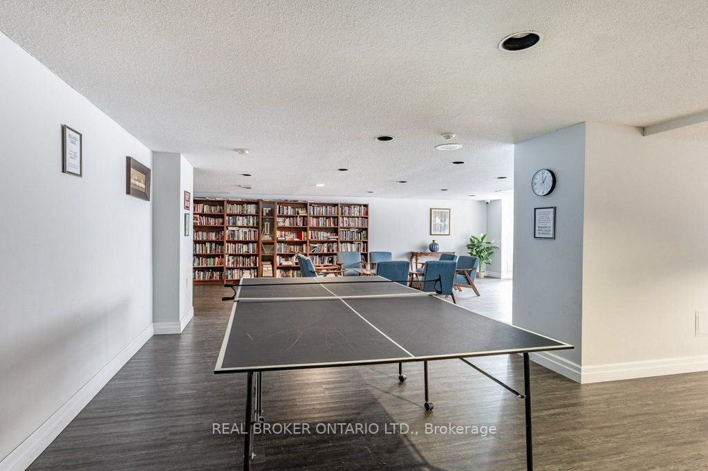 3100 Kirwin Ave, unit 2102 for sale - image #34