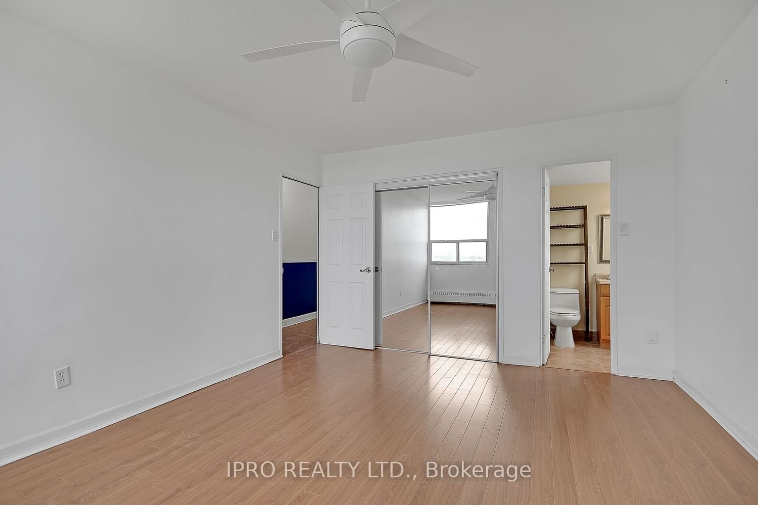 551 The West Mall, unit 1004 for sale - image #22