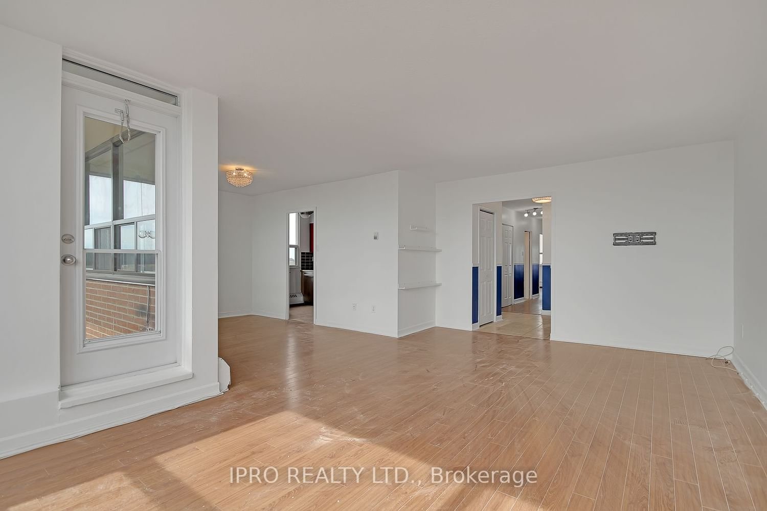 551 The West Mall, unit 1004 for sale - image #9