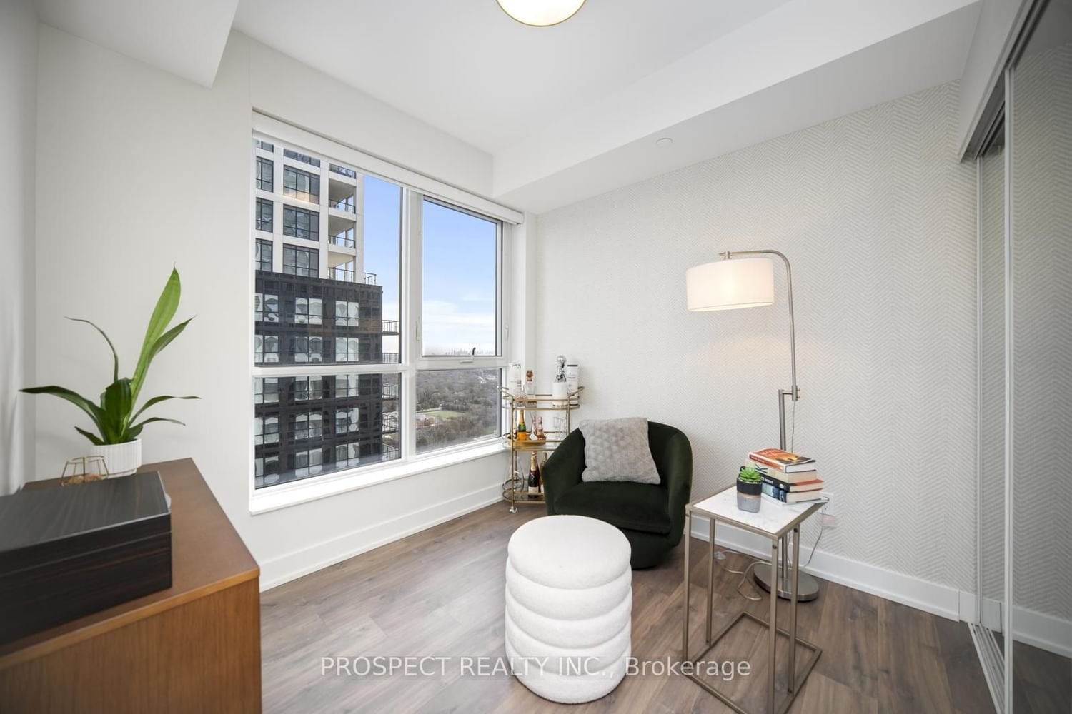 7 Mabelle Ave, unit 3404 for sale - image #21