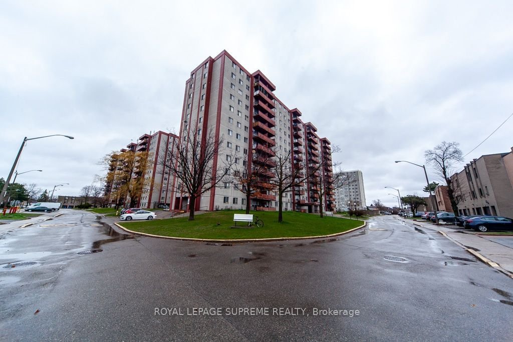 50 Lotherton Ptwy, unit 1006 for sale - image #2