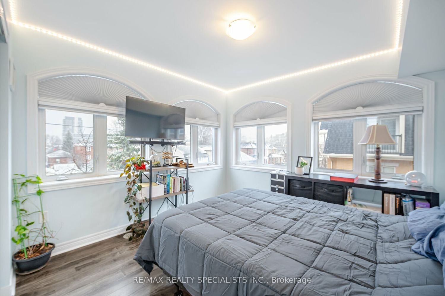 370 Hopewell Ave, unit 213 for sale - image #15