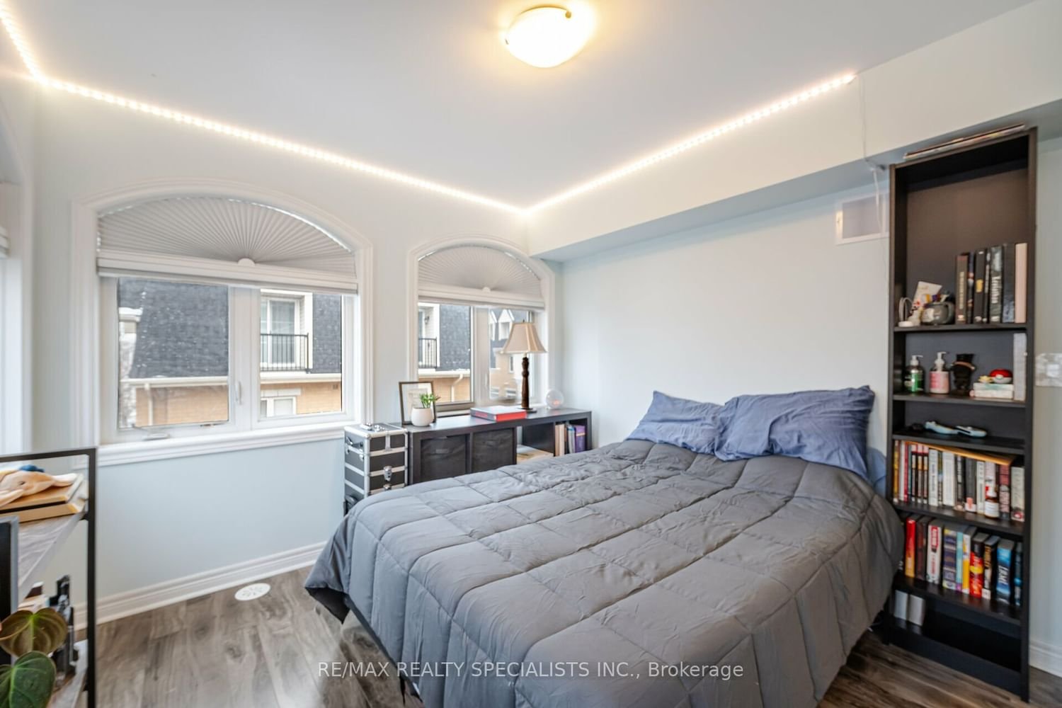 370 Hopewell Ave, unit 213 for sale - image #16