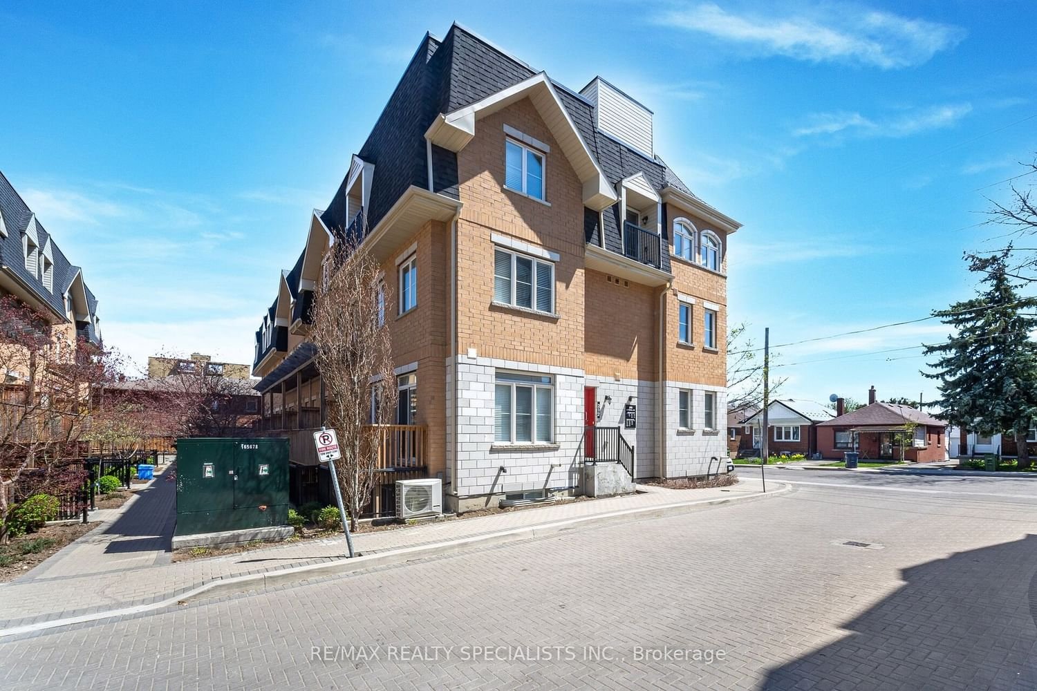 370 Hopewell Ave, unit 213 for sale - image #5