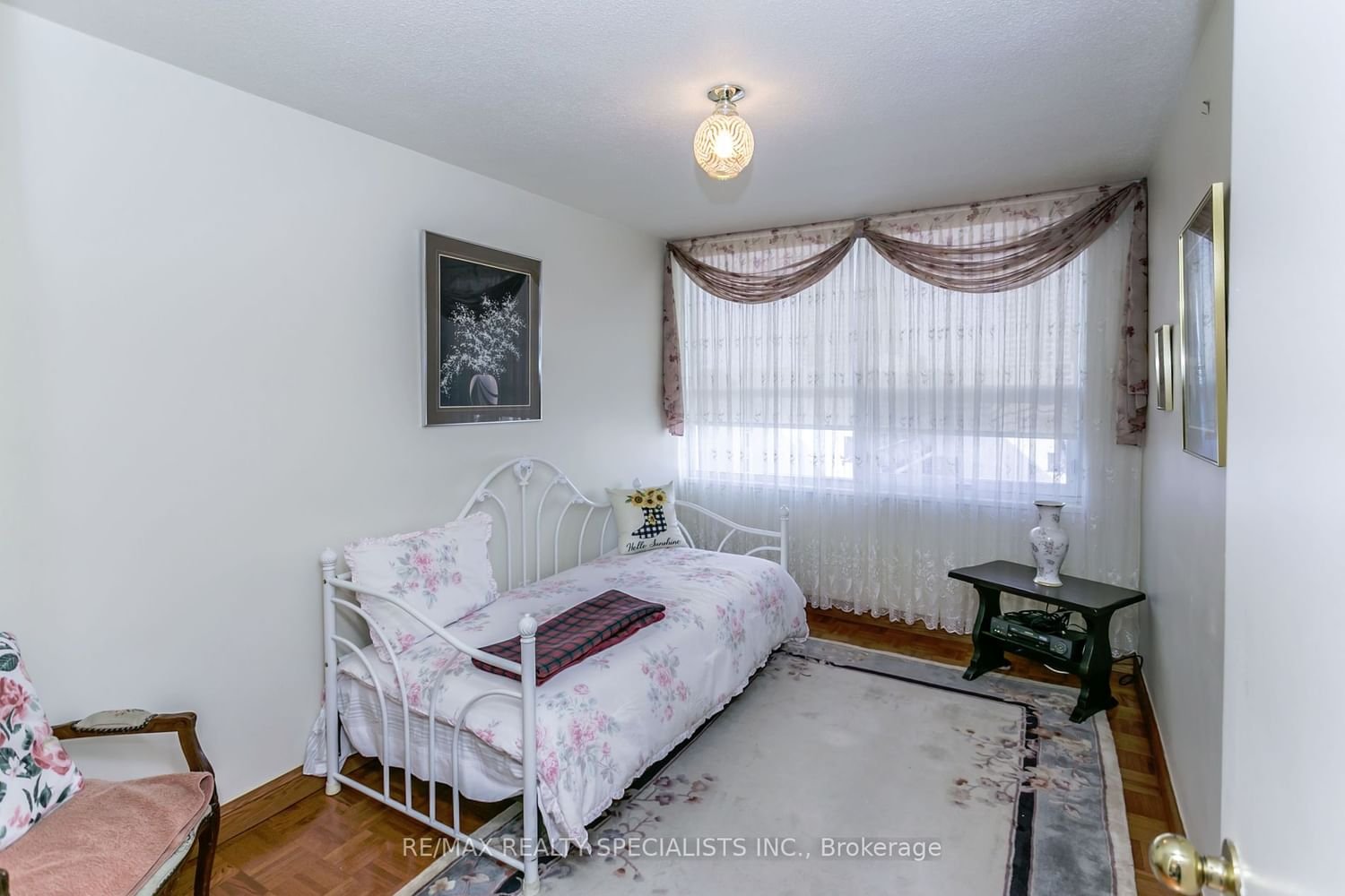362 The East Mall St, unit 503 for sale - image #14