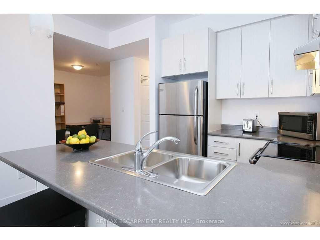 5317 Upper Middle Rd, unit 331 for rent - image #3